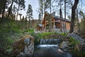 (1R) The Creekside Retreat