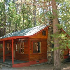 (3N) Lockwood Lodge