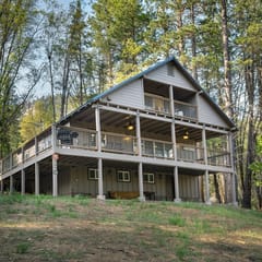 (12R) Hilltop Haven