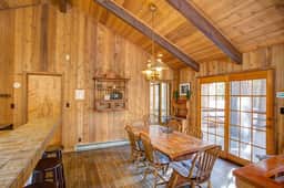 (17B) Tyler's Timber Lodge - Image 4