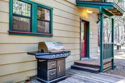 (1A) Wawona Retreat - Image 2