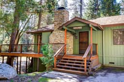 (40) Coyle's Cabin - Image 2