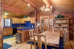 (41A) Cedar Chalet - Image 4