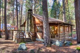 (53) Creekside Cabin - Image 2
