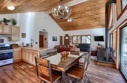 (5N) Edmond's Place - Image 4