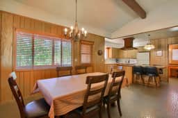 (84) Hasting's Hideaway - Image 3