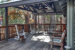 (95R) The Little Creek Cabin - Image 2
