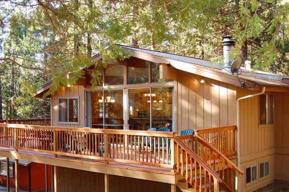 (10B) Arrow Lodge - Image 1