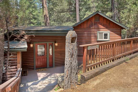 (1L) The Tree House - Image 1
