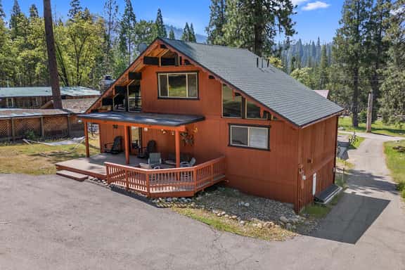 (6B) Meadow View - Image 1