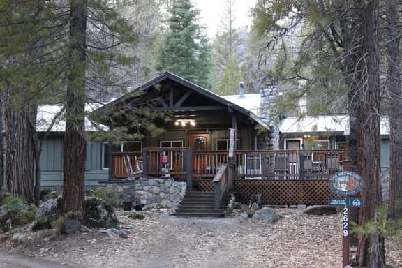 (95R) The Little Creek Cabin - Image 1