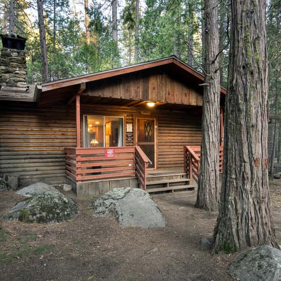 (4) Pine Creek Cabin - Image 1