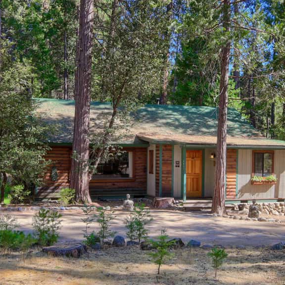 (57) The Williams Cabin - Image 1