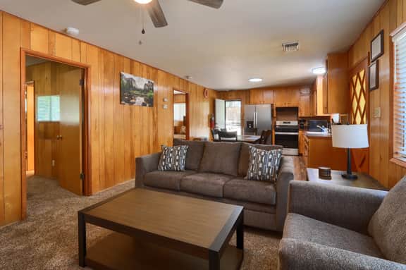 (17C) The Redwoods Cabin - Image 3