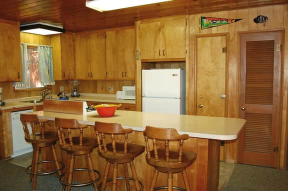 (28) Raccoon's End - Image 5