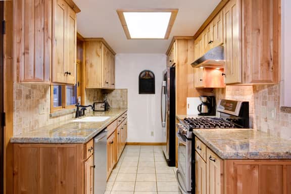 (2N) Big Pine Lodge - Image 3