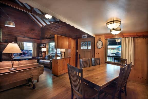 (34) Grandma's Cabin - Image 3