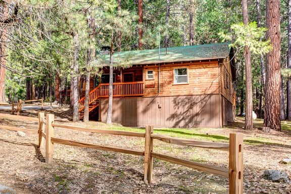 (74) Our Yosemite Getaway - Image 4