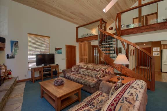 (92R) Jolie Cabin - Image 4